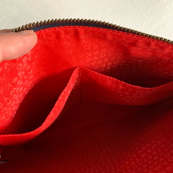 Kate Spade ‘ace of spades’ Adrianne pouch - Picture 9 of 12